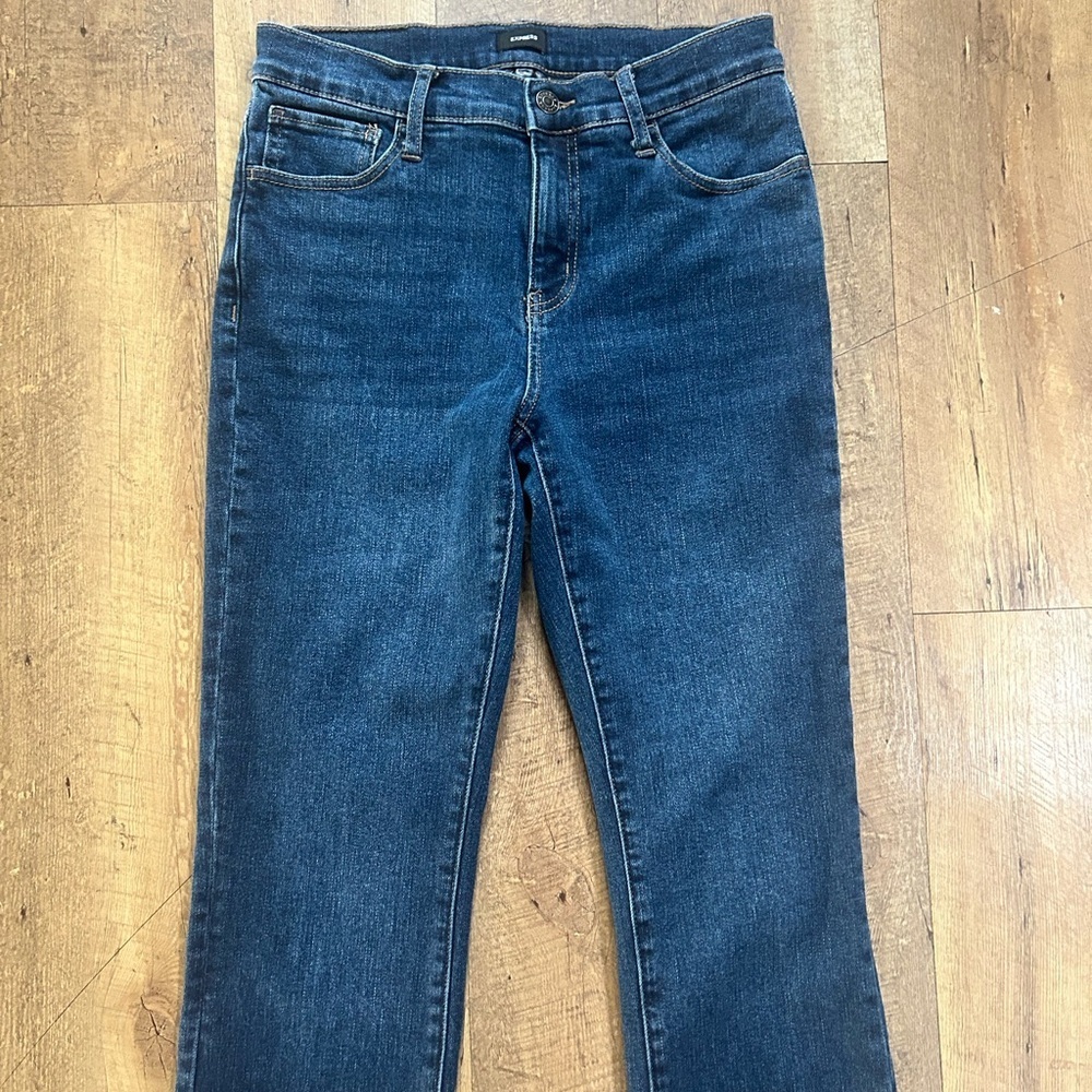 Express Bootcut Jeans Size 8 Dark Wash High Rise Stretch Denim - Picture 4 of 15